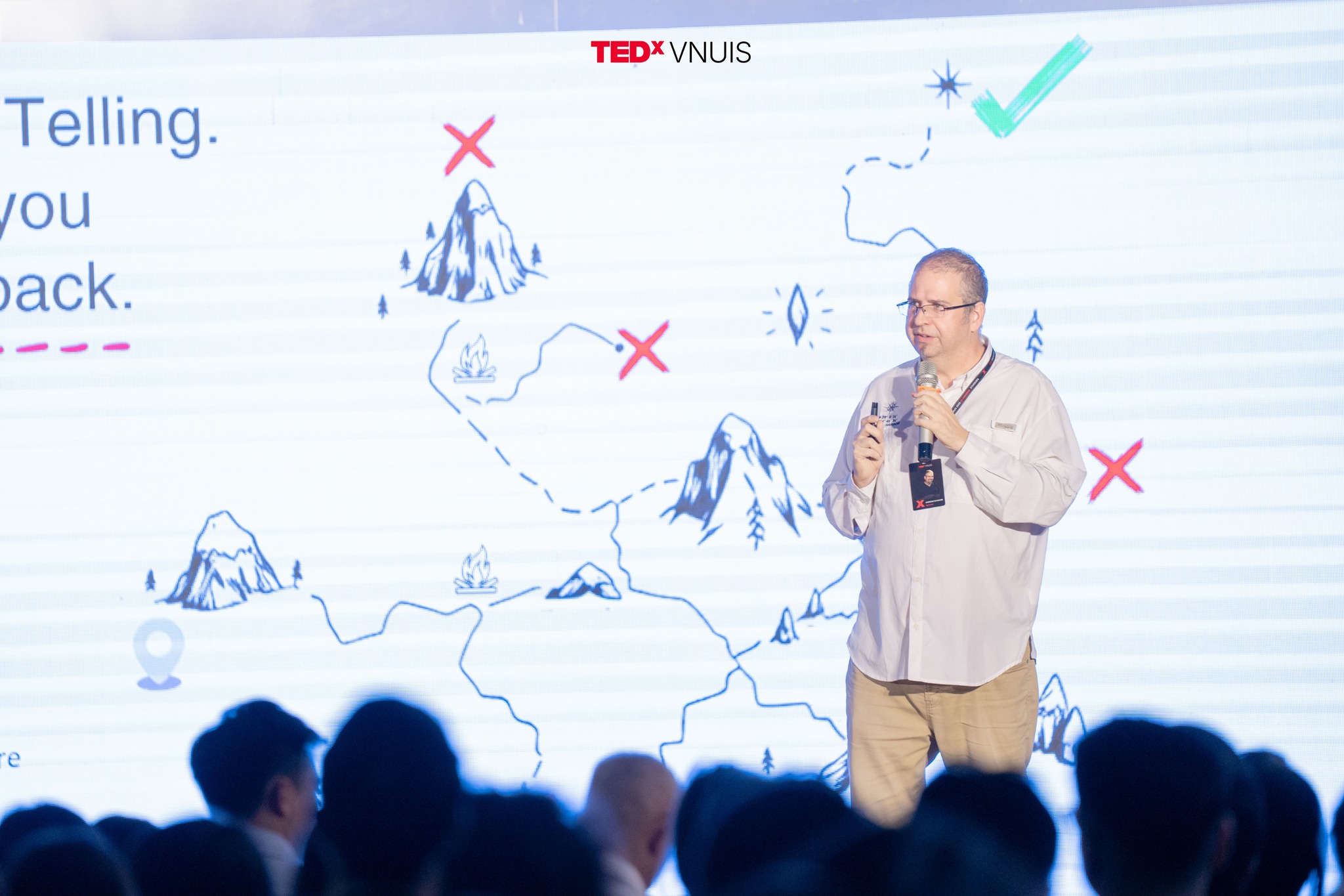 TEDxVNUIS 2025: Scarborne, Starborn Showcase